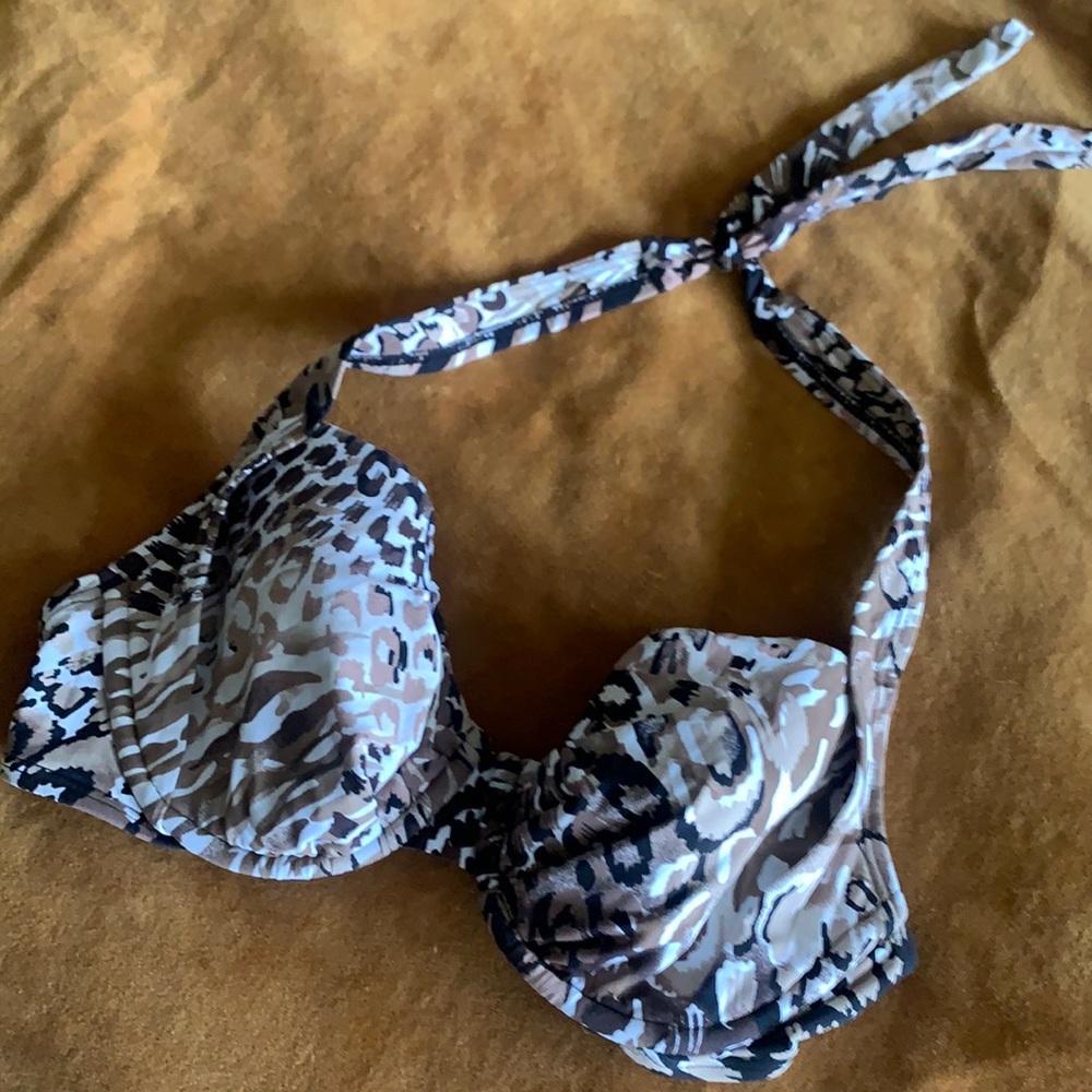 Bikini top